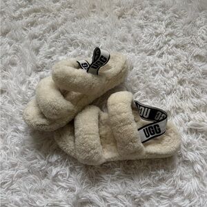 UGG Fluffy Cream Slippers